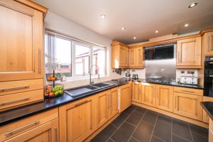 BREAKFAST KITCHEN- click for photo gallery